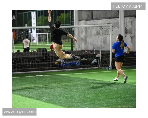 武汉飞盘队在极限运动世界杯中的灵活性表现引发热议与关注